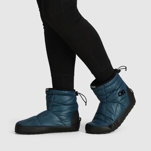 Outdoor Research Harbor Blue Booties